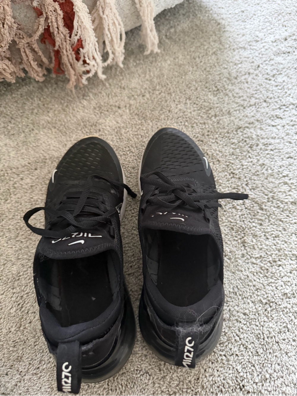 Nike Air Max 270 Black/White — - Picture 4 of 14